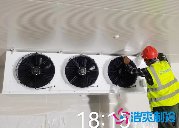 冷庫(kù)設(shè)備安裝一套多少錢？大型冷庫(kù)建造價(jià)格怎么計(jì)算-浩爽制冷